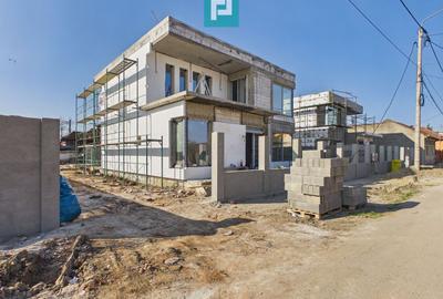 Casă deosebită în Parneava – Strada Griviței - 33