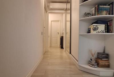 Apartament cu 4 camere decomandat, mobilat în Drumul Taberei