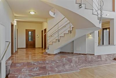 Vila in imediata vecinatate a padurii! Teren 2500 mp! - 22