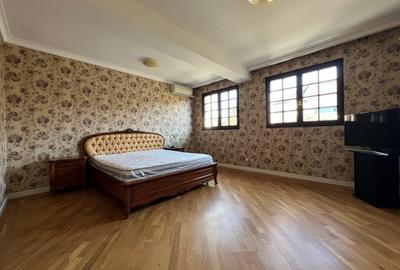 VILA DEOSEBITA / SPATII GENEROASE / CURTE PROPRIE - 18