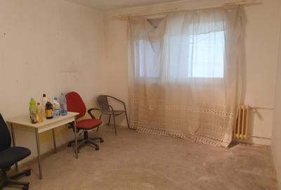 Vanzare-2 camere-p/4-sdec-Dr Taberei-Brasov-Plaza-de renovat-85000E - 14