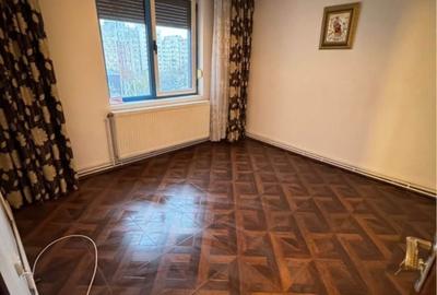Apartament cu 3 camere decomandat, mobilat în Rahova