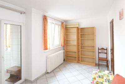 Chirie apartament cu 2 camere Sala Palatului vedere spate fara risc seismic - 13