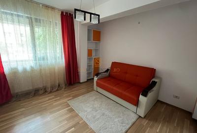 Apartament cu 2 camere decomandat, mobilat în Central
