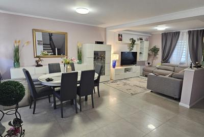 Vila P+1+M / Totul nou ,ne locuita - 1