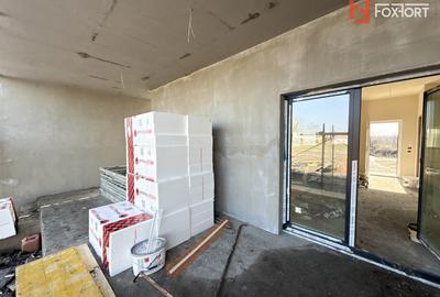 COMISION 0% Triplex cu 4 camere de vanzare in localitatea Sacalaz, zona Centrala - 8