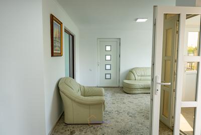 Casă renovată, spațiu pentru familie și grădină - Moinesti - 15