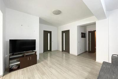Apartament cu 3 camere decomandat în Valea Lupului