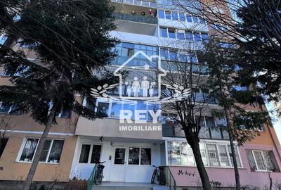 Apartament 2 camere,bloc cu lift, Str. Oștirii/Mihai Viteazul/N.Iorga - 17