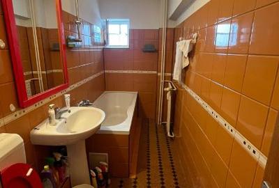 Apartament 2 camere ,Piata Unirii,Metrou PARC,et. 7/8,DECOMANDAT,mobilat,utilat. - 3