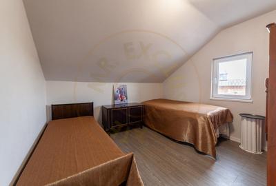 Casa cu teren generos si gradina spectaculoasa – Comuna Cuca, Arges! - 8