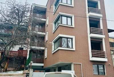 Cismigiu - Cobalcescu imobil S+P+4 cu 630 mp utili si 6 locuri de parcare - 1