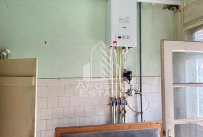 Casa 4 camere, anexe, teren generos zona Aradul Nou Cl. Timisorii - 23