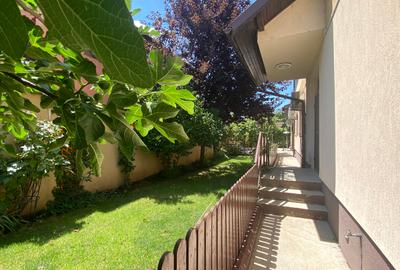 Se vinde URGENT Vila 6 camere Otopeni zona 23 August - 5