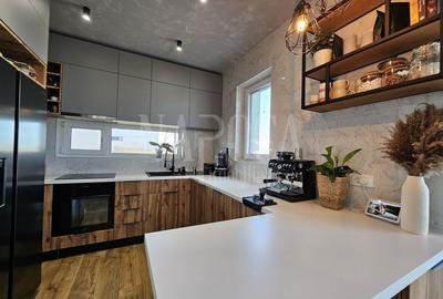 Casa 4 camere de vanzare in Dezmir - 4