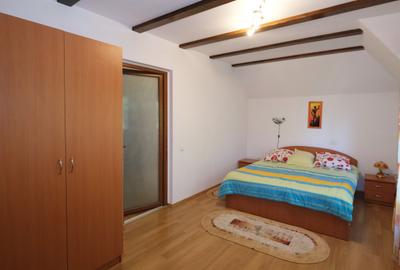 Vanzare casa P+M+Pod construita in 2009 in Breaza Prahova teren plat, totul nou - 18