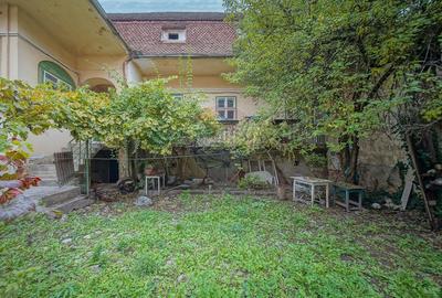 Casă singură în curte, de închiriat, Schei! - 6
