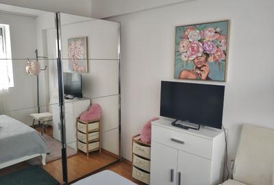 Tomis Nord - Campus - Apartament renovat, cu centrala cu gaz, etajul 2 din 4 - 1