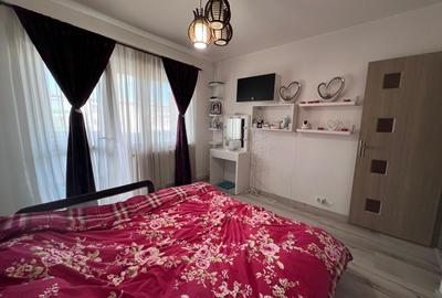 Apartament 4 camere,et 3, zona Liceul Auto - Deva - 14