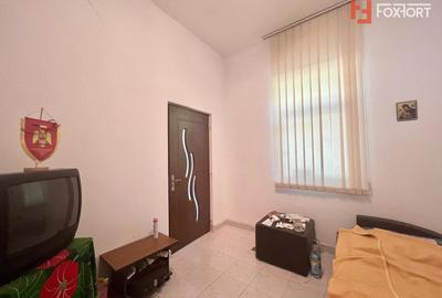 Casa de vanzare la curte comuna Zona Lunei - COMISION 0% - 5