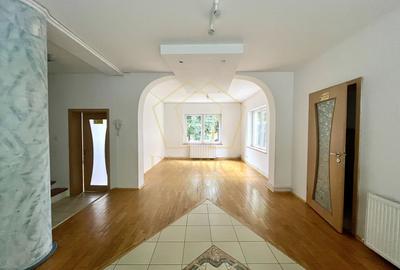 COM 0 | Casa individuala cu 5 camere și garaj | Lugojului - 1