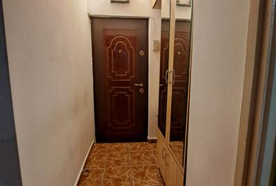 Drumul Taberei, Brasov,3 min metrou si  P-ta Moghioros - 9