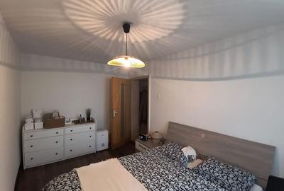 APARTAMENT DE VANZARE IN SIRET – 4 camere | Etaj 1 - 4