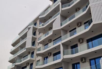 Mamaia - Apartament 4 camere - vedere superba - mobilat utilat LUX - loc parcare - 4