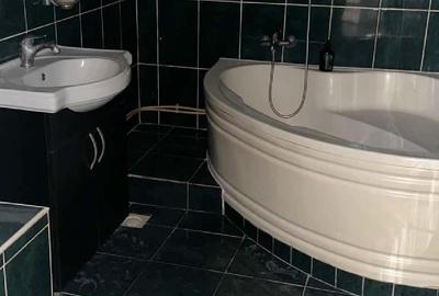 Cernavoda - str. 9 mai, Apartament cu 3 camere - 69 mp - etaj 3 - 7
