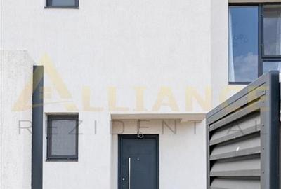 Casă cu 5 camere în Central