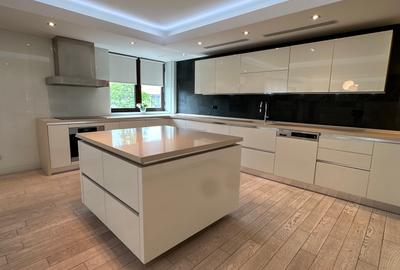 Apartament deosebit lângă parcul Herăstrău,parcare inclusă,Comision 0 - 30