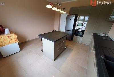 Vila cu 5 camere, 236 mp, teren 5805 mp, gaz, Brestea - Denta - 22
