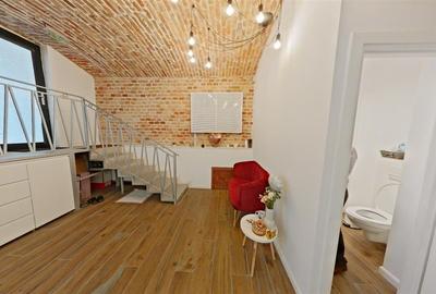 Spatiu langa Primarie pt. prestari servicii, birou, cabinet, salon - renovat - T - 8
