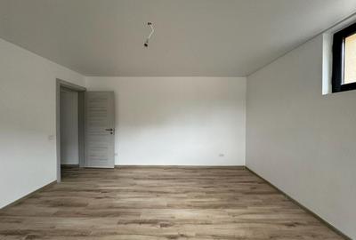 Garsonieră Luminoasa cu Balcon Spațios - 3