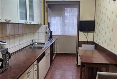 Apartament cu 2 camere semidecomandat, mobilat în Vlahuță