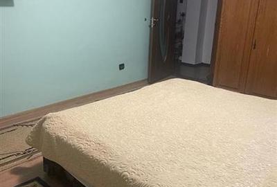 Apartament 3 camere decomandat etajul 1 Astra Carpatilor - 3