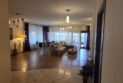 OZANA-AUCHAN TITAN,VILA SUPERBA,P+2,400MP,VECINI VIP, 1.050.000EURO - 2
