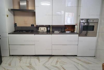LUX 3 CAMERE zona Ultracentrala Finisaje Moderne 100mp utili - 4