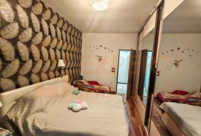 Apartament cu 2 camere semidecomandat, mobilat în Primo