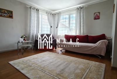 Casă individuală cu 7 camere în Sub Arini