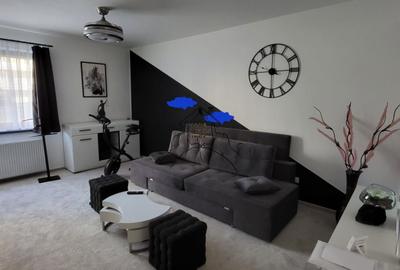 Garsonieră spațioasă de închiriat – 48 mp + terasă - 1