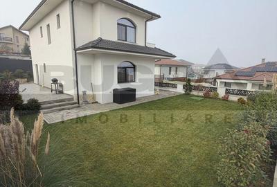 Casă individuală cu 5 camere în Dezmir