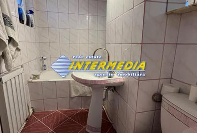 Apartament cu 4 camere 90 mp de inchiriat  etaj 1 in Alba Iulia Cetate Bulevard - 8