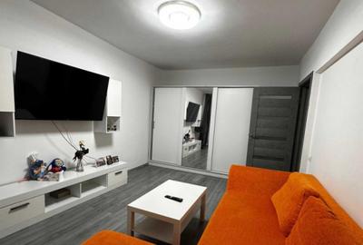 Apartament cu 3 camere decomandat, mobilat în Drumul Taberei