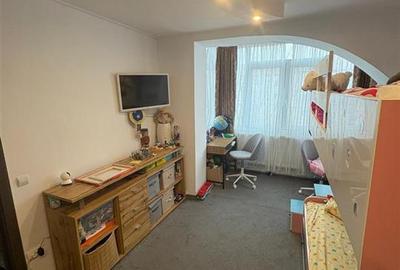 Apartament 2 camere si balcon zona Rahova - 19
