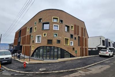 Spațiu comercial, de 1,578.00 mp, în Dâmbul Rotund