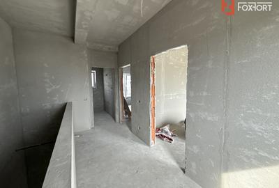 Duplex cu 4 camere de vanzare si teren de 335 mp - zona Sacalaz - 8