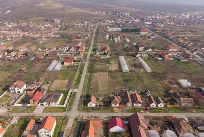 Teren 1.570 mp + casă din cărămidă–zonă liniștită - 9