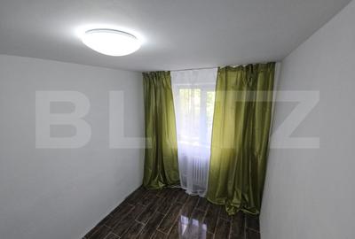 Cameră cămin, 10 mp, baie proprie, etaj 1, zona Bularga - 1
