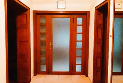 PROPRIETAR, VAND apart. Duplex in Cotroceni(G. Botanica) S. constr 175 mp; garaj - 6